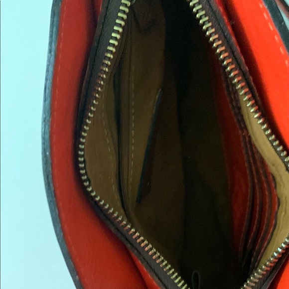 Patricia Nash Floral Crossbody - Picture 5 of 11